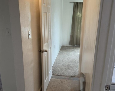 2126 E Harvard Street - Photo Thumbnail 16