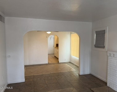 2126 E Harvard Street - Photo Thumbnail 2