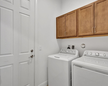 9225 Sw Pepoli Way - Photo Thumbnail 16