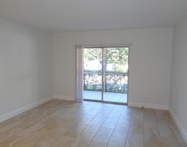 4394 Nw 9th Avenue - Photo Thumbnail 7