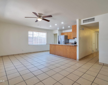 8316 E Indian School Road - Photo Thumbnail 8