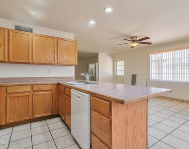 8316 E Indian School Road - Photo Thumbnail 11