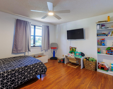 2865 Egret Way - Photo Thumbnail 30