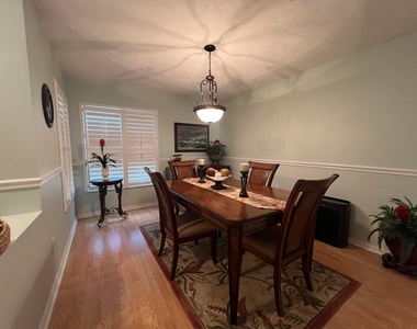 6025 Adonidia Place - Photo Thumbnail 4