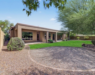 41008 N Republic Way - Photo Thumbnail 42