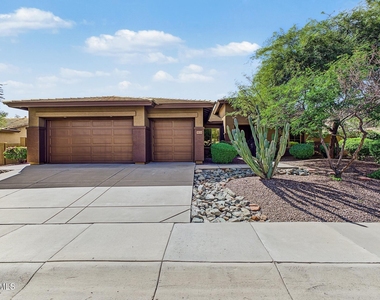 41008 N Republic Way - Photo Thumbnail 6
