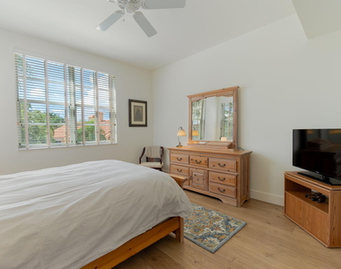11760 Saint Andrews Place - Photo Thumbnail 10