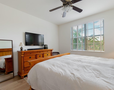 11760 Saint Andrews Place - Photo Thumbnail 16