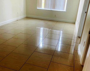 100 Sw Peacock Boulevard - Photo Thumbnail 11