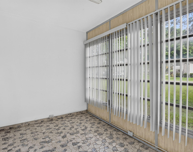5061 W Oakland Park Boulevard - Photo Thumbnail 13