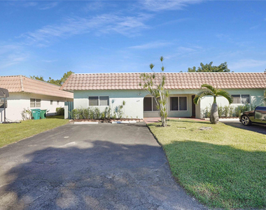 7831 Nw 71st Court - Photo Thumbnail 1