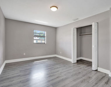 8224 Nw 1st Place - Photo Thumbnail 31