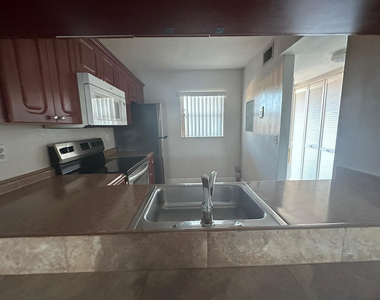 9157 Nw 1st Court - Photo Thumbnail 7