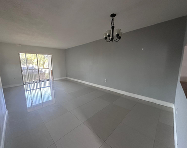 9157 Nw 1st Court - Photo Thumbnail 8