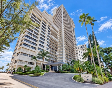 4280 Galt Ocean Drive - Photo Thumbnail 16