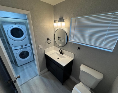 11001 Royal Palm Boulevard - Photo Thumbnail 14