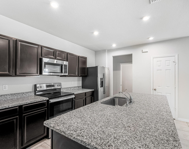 3351 Liberty Square Way - Photo Thumbnail 9