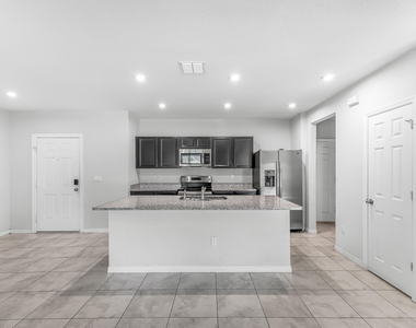 3351 Liberty Square Way - Photo Thumbnail 7