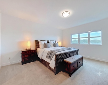 14951 Royal Oaks Lane - Photo Thumbnail 3