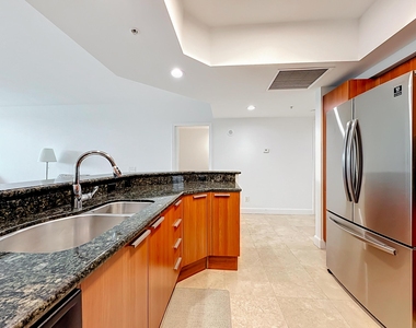 14951 Royal Oaks Lane - Photo Thumbnail 24