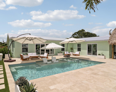 2443 E Edgewater Drive - Photo Thumbnail 50