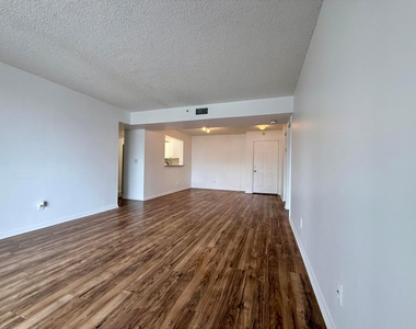1450 Se 3rd Avenue - Photo Thumbnail 8
