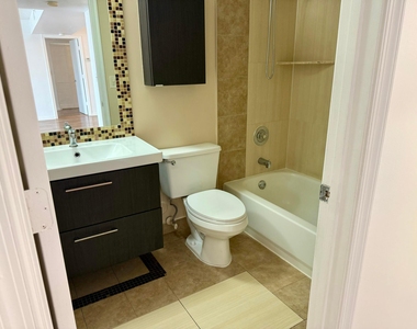 1450 Se 3rd Avenue - Photo Thumbnail 14