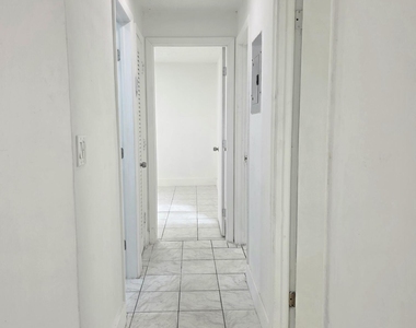 2131 Nw 26th Avenue - Photo Thumbnail 7