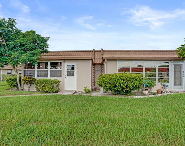 338 Seville O - Photo Thumbnail 45
