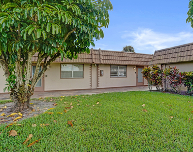 338 Seville O - Photo Thumbnail 43