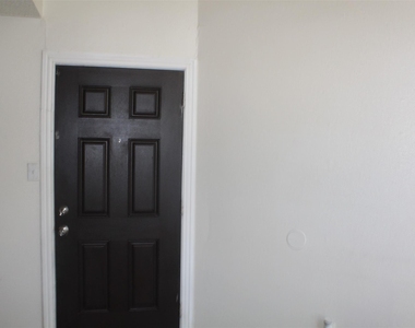 9809 Walnut Street - Photo Thumbnail 14
