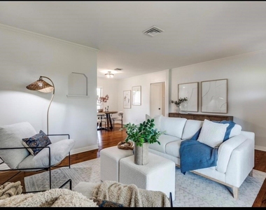 1323 Engle Avenue - Photo Thumbnail 1