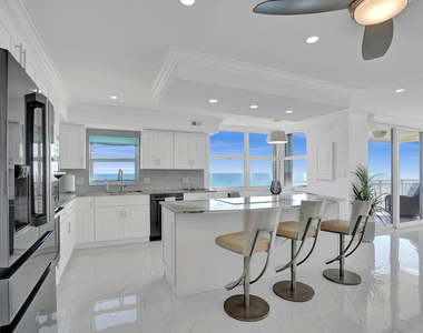5200 N Ocean Boulevard - Photo Thumbnail 14