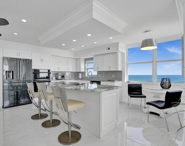 5200 N Ocean Boulevard - Photo Thumbnail 13