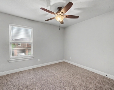 7905 Butler Court - Photo Thumbnail 11
