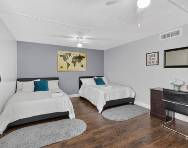20533 Ne 6th Court - Photo Thumbnail 27