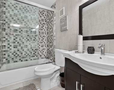 20533 Ne 6th Court - Photo Thumbnail 25