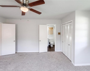 3327 Portlock Drive - Photo Thumbnail 7