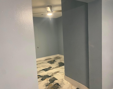 4113 Nw 78th Lane - Photo Thumbnail 7