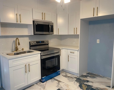 4113 Nw 78th Lane - Photo Thumbnail 2