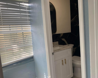 4113 Nw 78th Lane - Photo Thumbnail 4