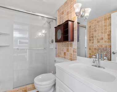 5600 N Flagler Drive - Photo Thumbnail 13