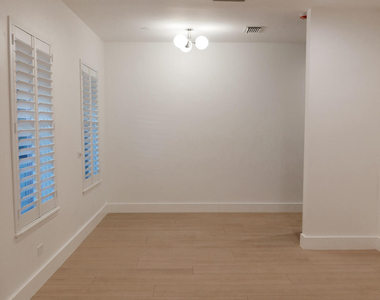 614 Palm Street - Photo Thumbnail 14