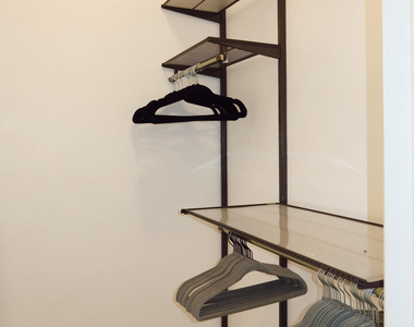614 Palm Street - Photo Thumbnail 9