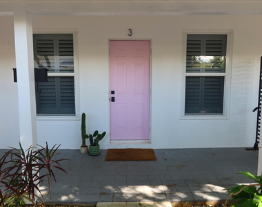 614 Palm Street - Photo Thumbnail 1