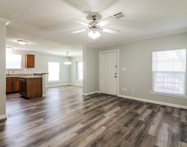 2536 Kool Avenue - Photo Thumbnail 2