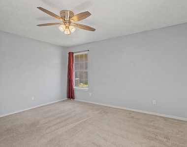 114 Prairie Creek Circle - Photo Thumbnail 17