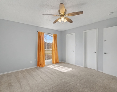 114 Prairie Creek Circle - Photo Thumbnail 19
