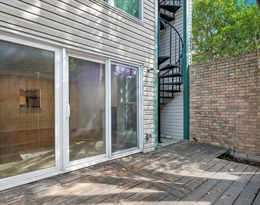 3815 Holland Avenue - Photo Thumbnail 14