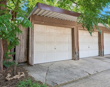 3815 Holland Avenue - Photo Thumbnail 4